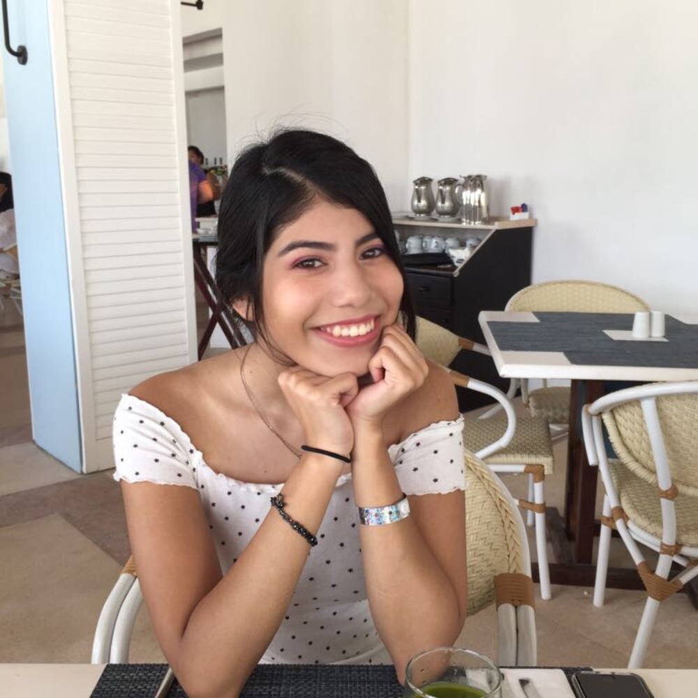 Meet your Posher, Lizbeth